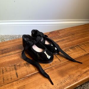 Toddler tap shoes